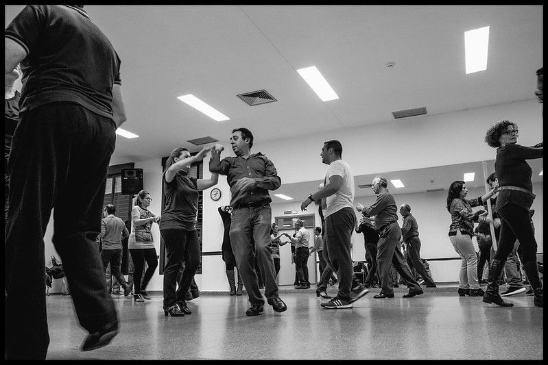 Bailar puede ser una buena alternativa